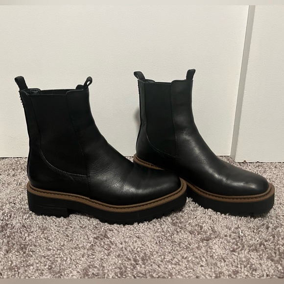 Sam Edelman Laguna Chelsea Boot - Black - Picture 2 of 4